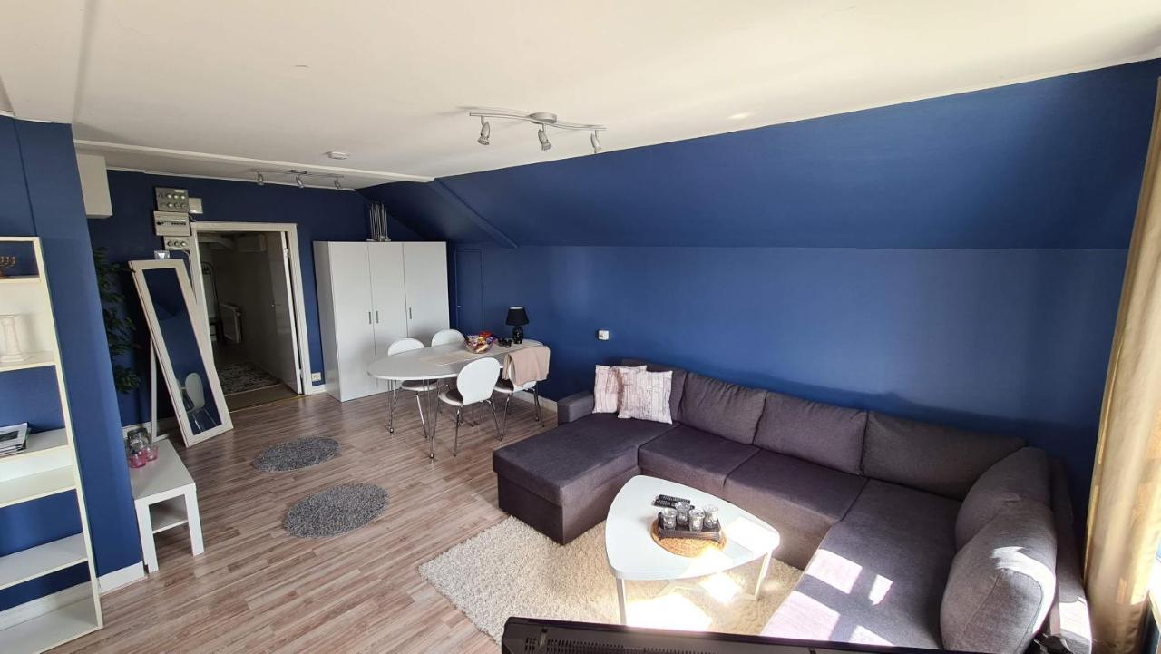 Own In Village School From 1886 With Private Entrance * Kristianstad